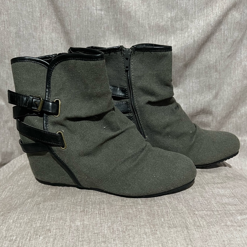 Mudd Gray Canvas Hidden Wedge Bootie-9